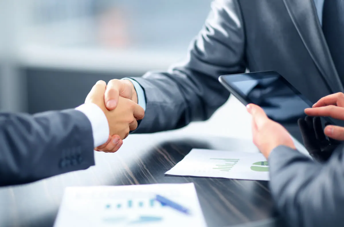 Cyberix team closing a client agreement